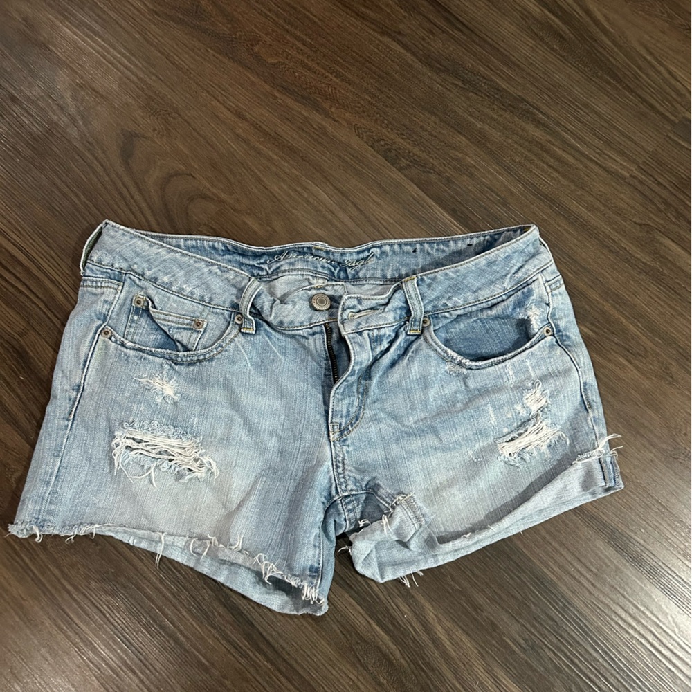 AE shorts